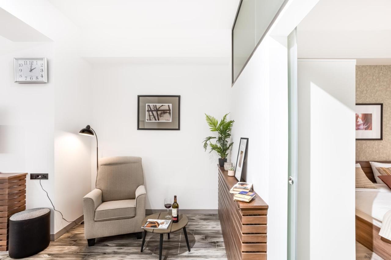 Hotelise I Gin Apartment Yerevan Bagian luar foto